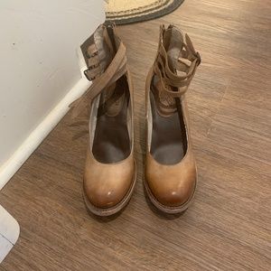 Free Bird Heels Size 9